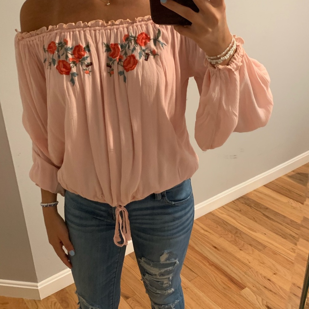 Off the shoulder long sleeve top